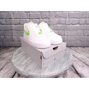Nike Air Force 1 07 White/Action Green Youth 4.5 Women 6 New In Box